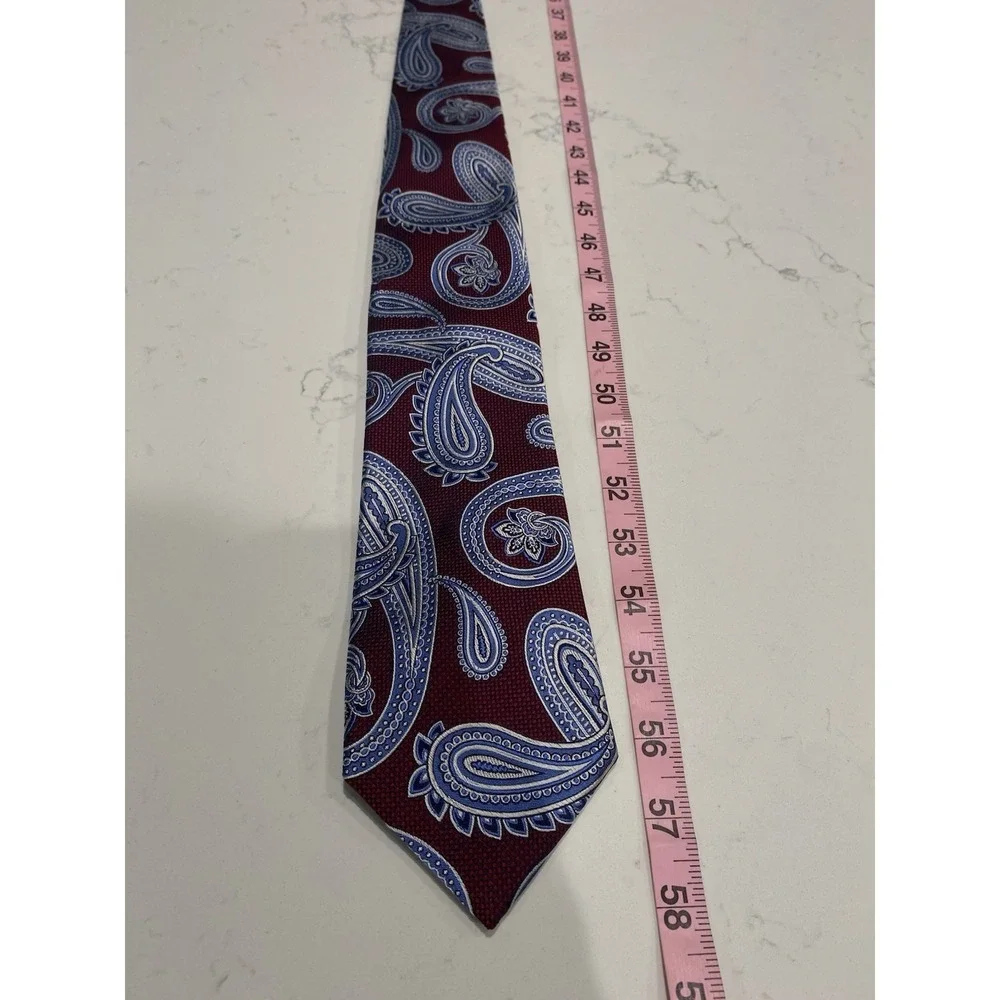 Jos A Bank Signature Collection Paisley Silk Tie Burgundy Blue Classic Mens EUC